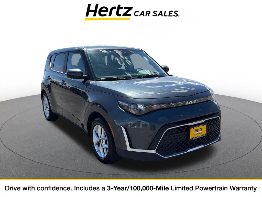 2025 Kia Soul LX — photo 1 of 11