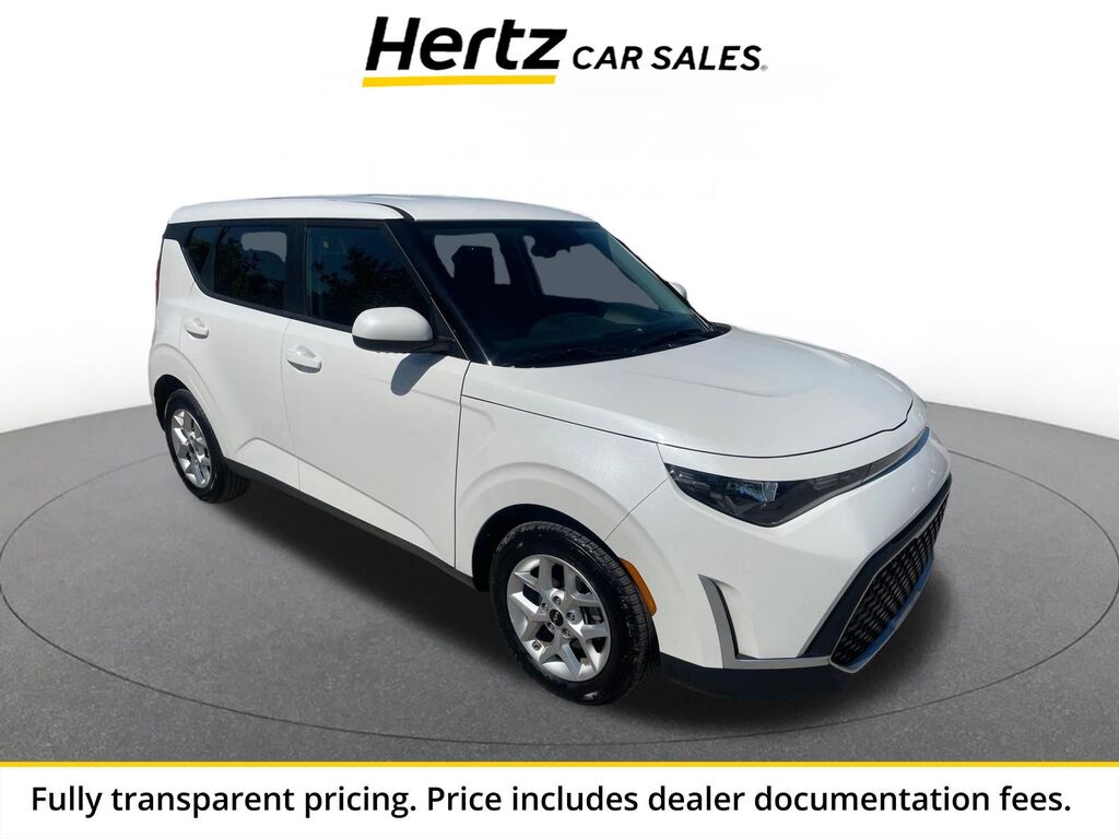 2025 Kia Soul LX — photo 1 of 1