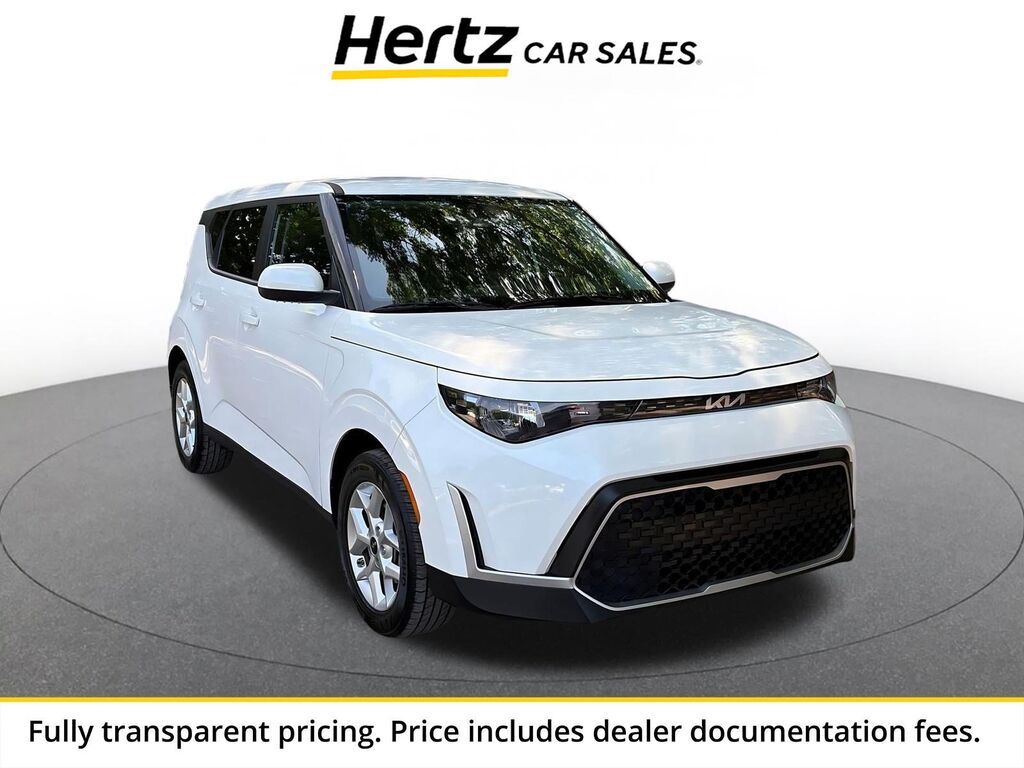 2025 Kia Soul LX — photo 1 of 1