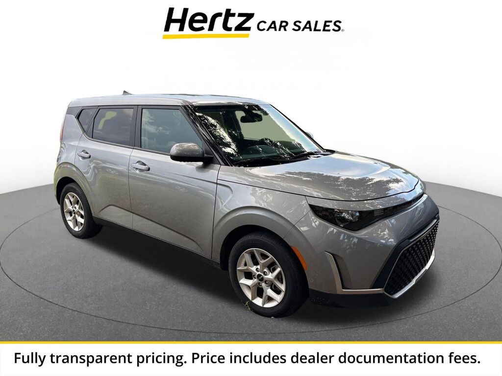 2025 Kia Soul LX — photo 1 of 1