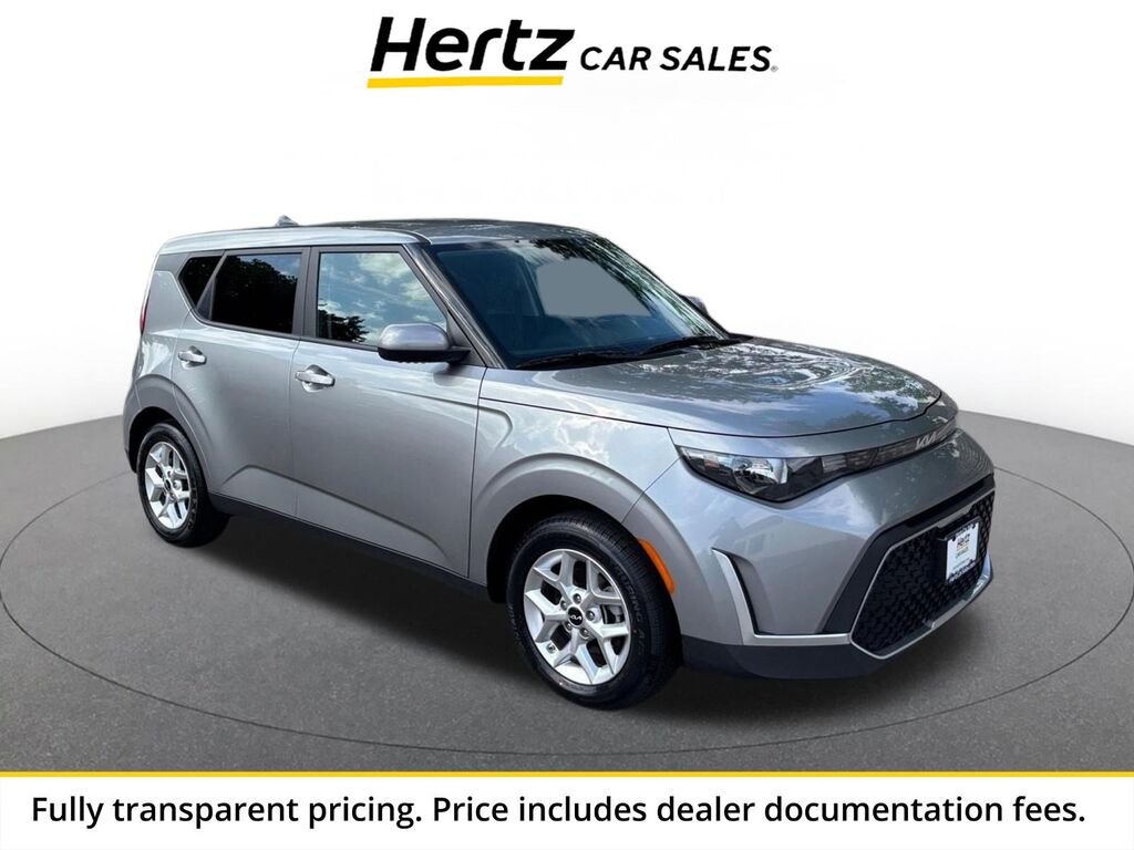 2025 Kia Soul LX — photo 1 of 1