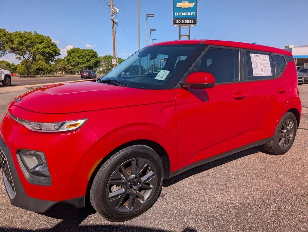 2021 Kia Soul S — photo 1 of 13