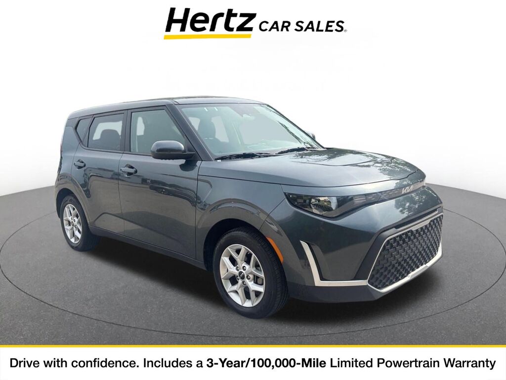 2025 Kia Soul LX — photo 1 of 11