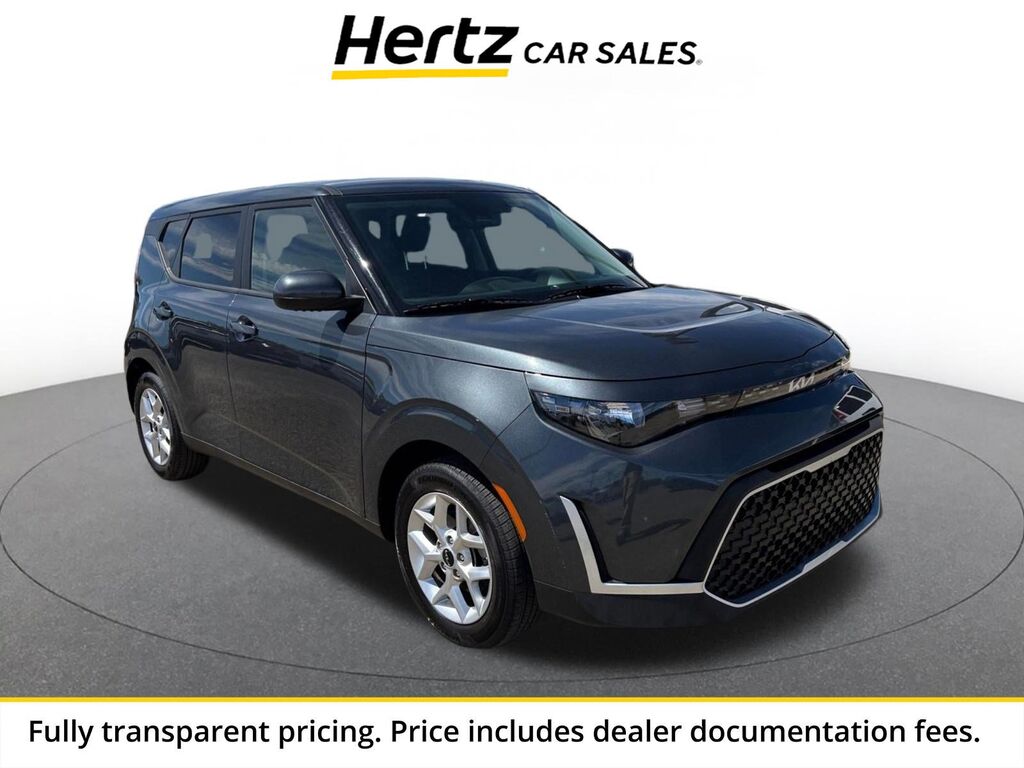2025 Kia Soul LX — photo 1 of 1