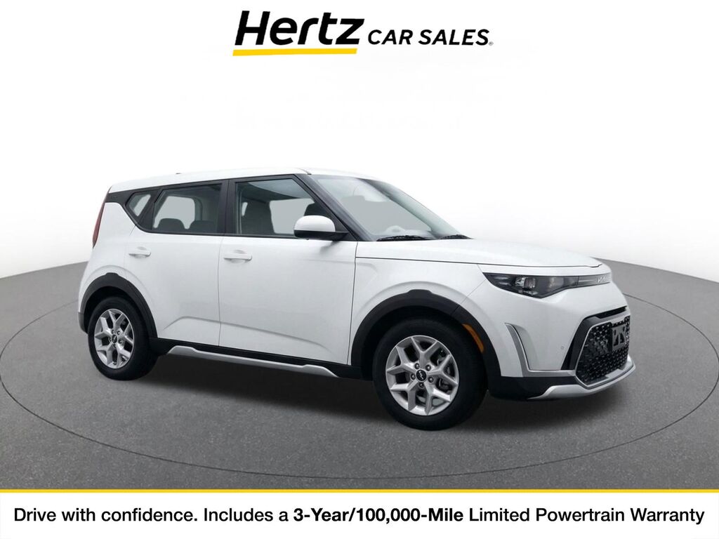2025 Kia Soul LX — photo 1 of 10