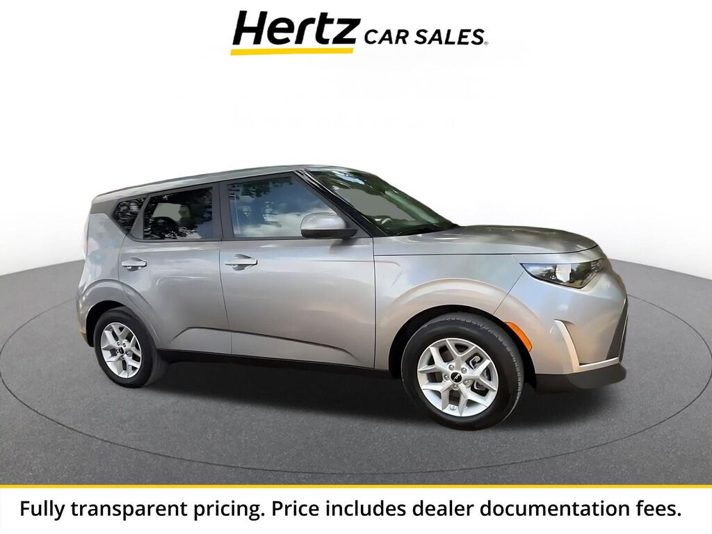 2025 Kia Soul LX — photo 1 of 1