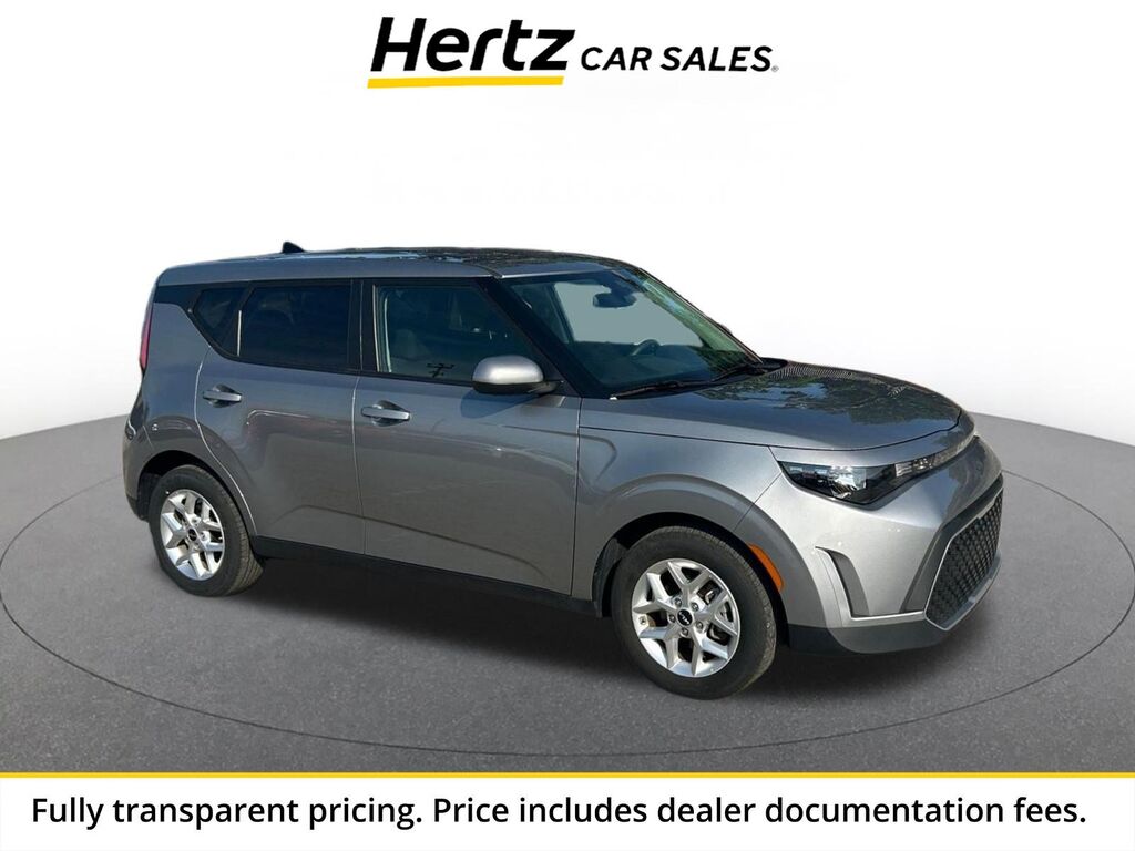 2025 Kia Soul LX — photo 1 of 1