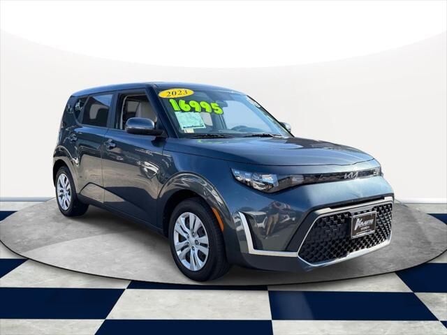 2023 Kia Soul LX