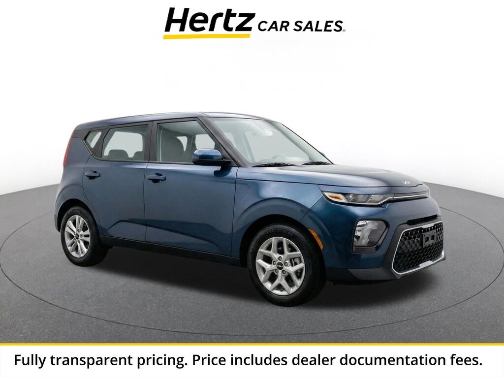 2025 Kia Soul LX — photo 1 of 5