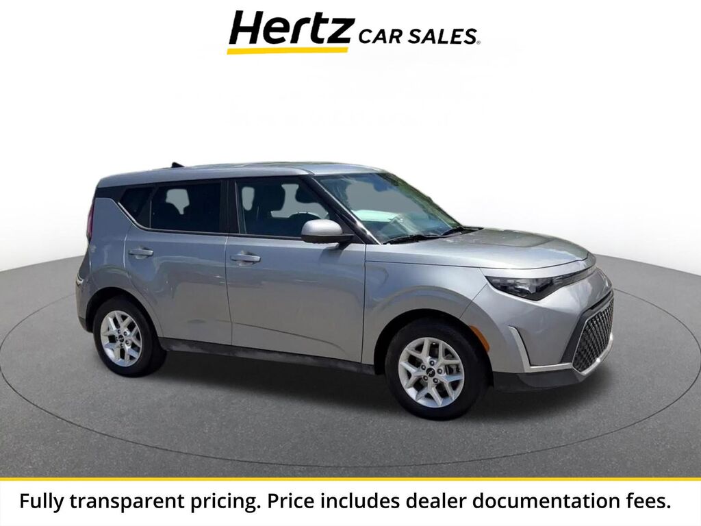 2025 Kia Soul LX — photo 1 of 1