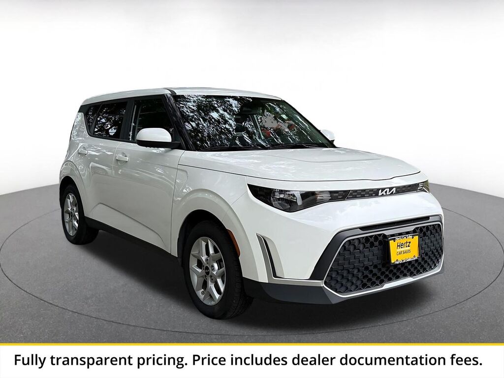 2025 Kia Soul LX — photo 1 of 1