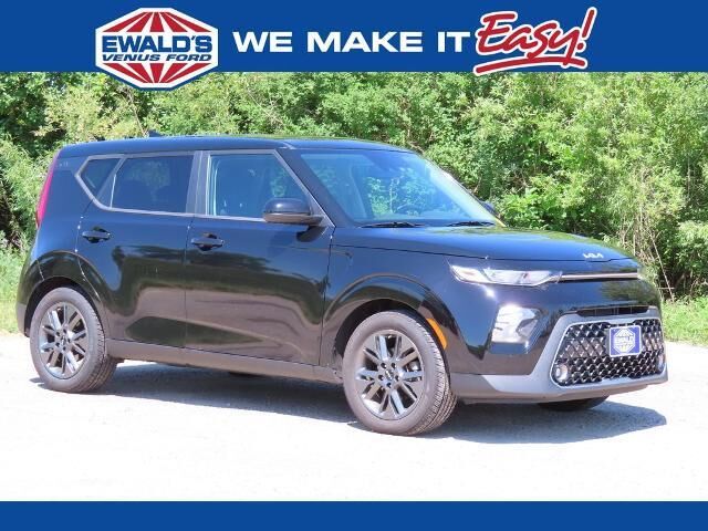 2022 Kia Soul EX