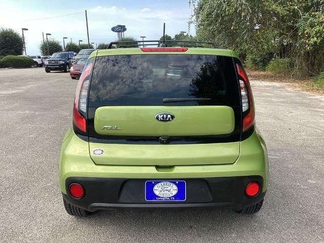 2018 Kia Soul Base
