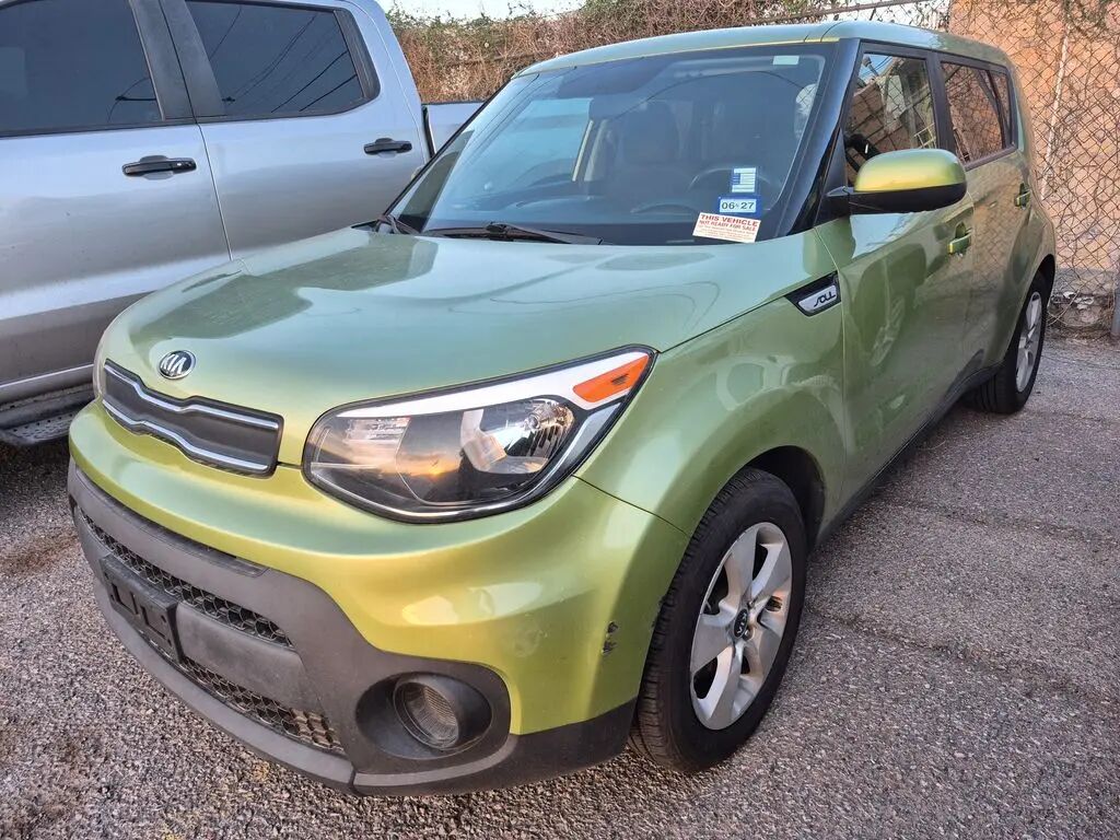 2017 Kia Soul Base — photo 1 of 2