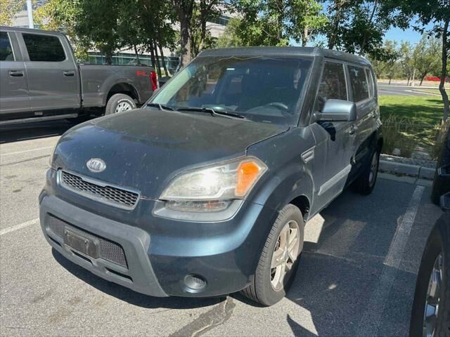 2011 Kia Soul +