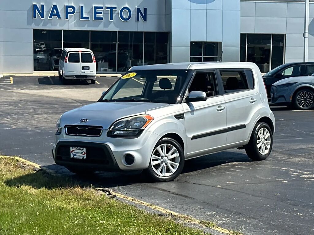 2012 Kia Soul + — photo 1 of 13
