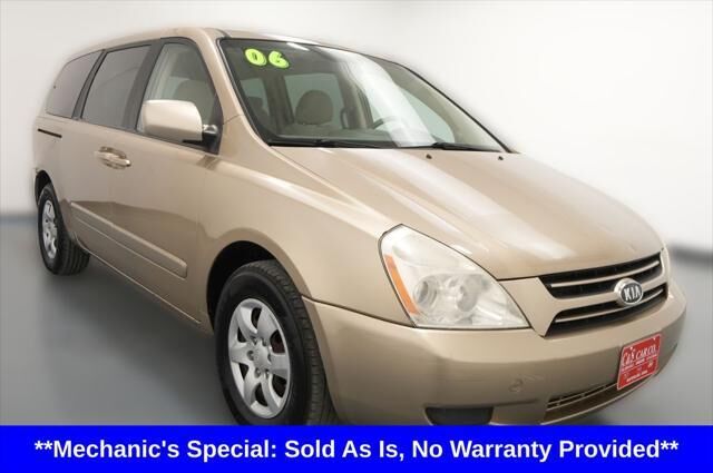 2006 Kia Sedona LX