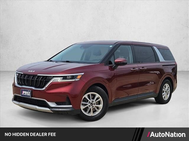 2022 Kia Carnival LX — photo 1 of 13