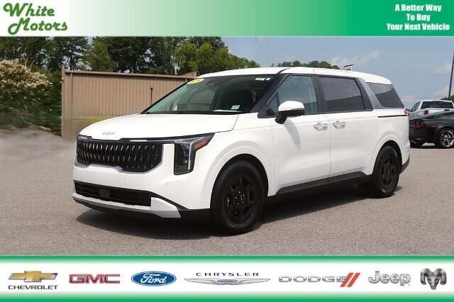 2025 Kia Carnival LXS