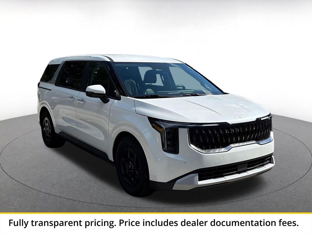 2026 Kia Carnival LXS — photo 1 of 1