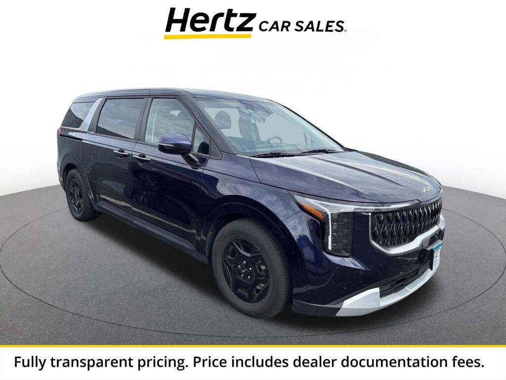 2026 Kia Carnival LXS — photo 1 of 1