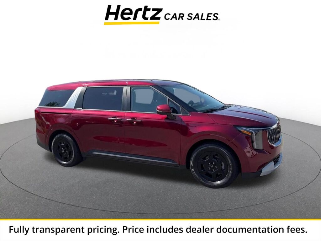 2026 Kia Carnival LXS — photo 1 of 1