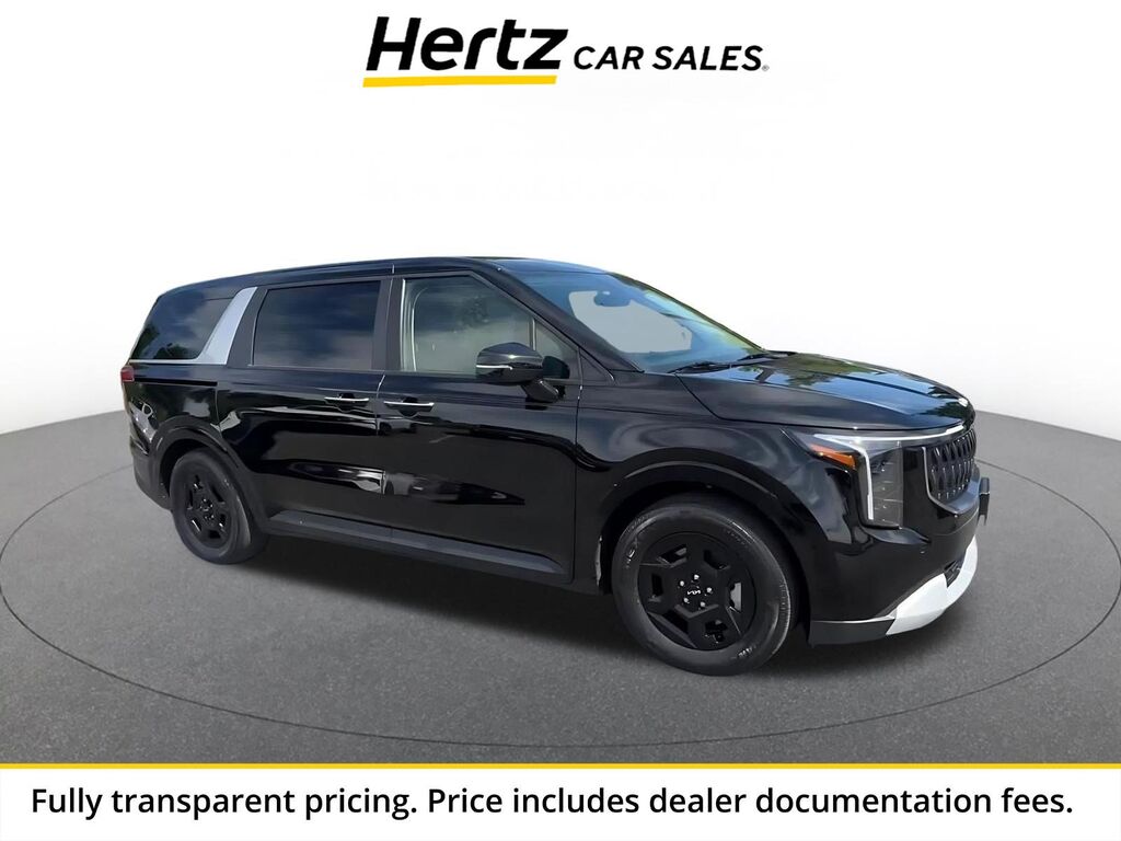 2026 Kia Carnival LXS — photo 1 of 1