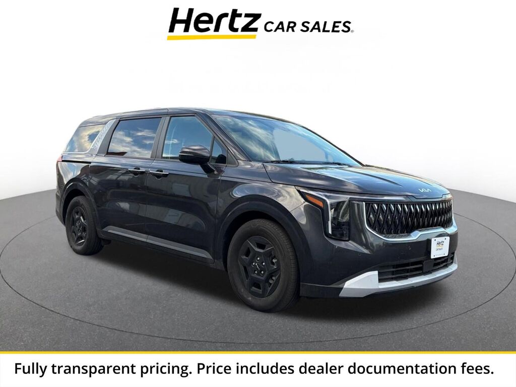 2026 Kia Carnival LXS — photo 1 of 11