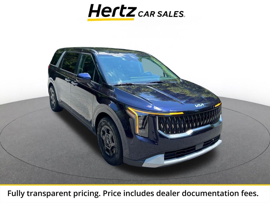 2026 Kia Carnival LXS — photo 1 of 1