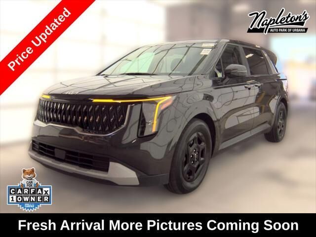 2025 Kia Carnival LXS