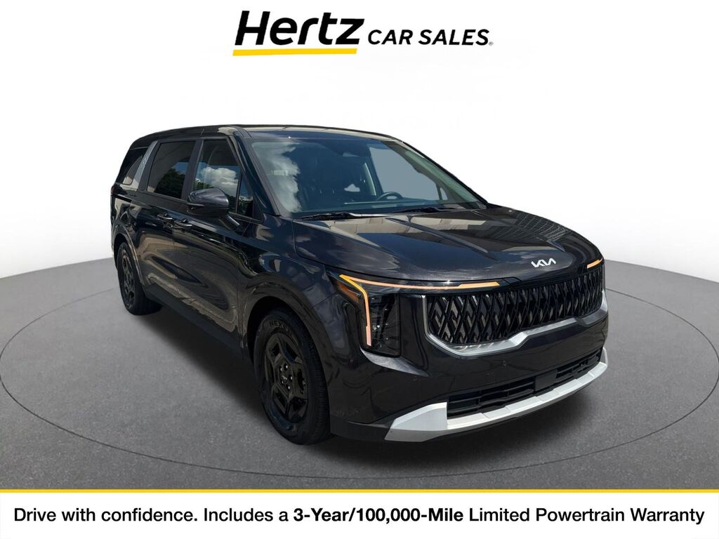 2026 Kia Carnival LXS — photo 1 of 11