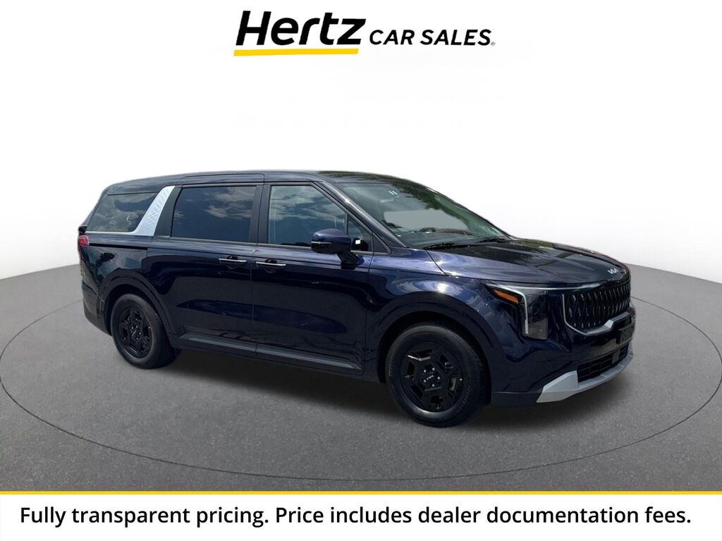 2026 Kia Carnival LXS — photo 1 of 1