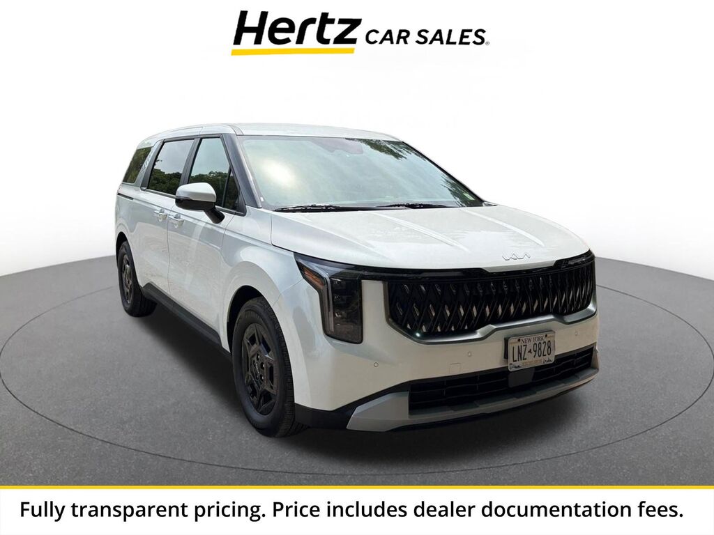 2026 Kia Carnival LXS — photo 1 of 1
