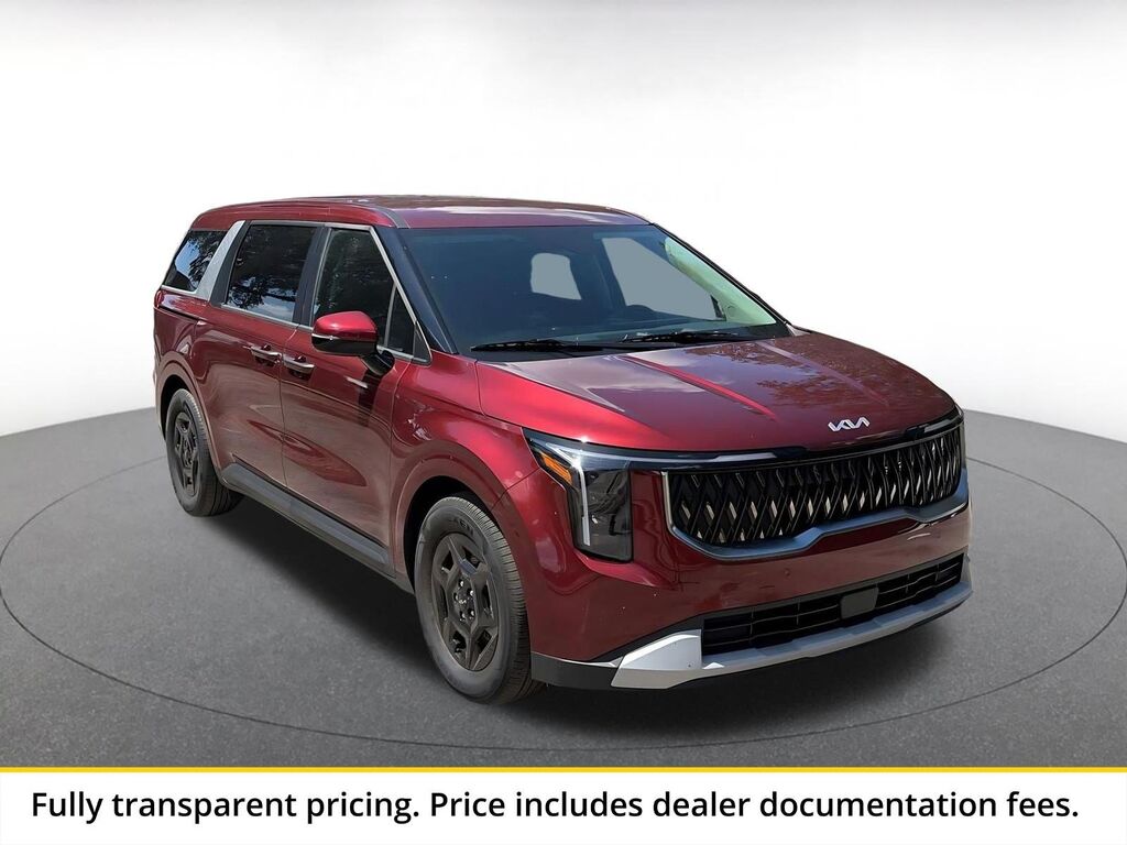 2026 Kia Carnival LXS — photo 1 of 11