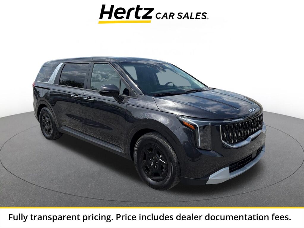 2026 Kia Carnival LXS — photo 1 of 1