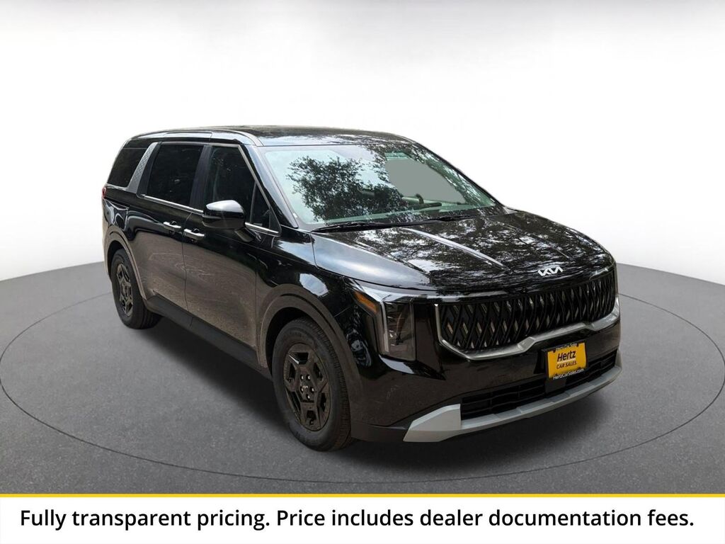 2026 Kia Carnival LXS — photo 1 of 1