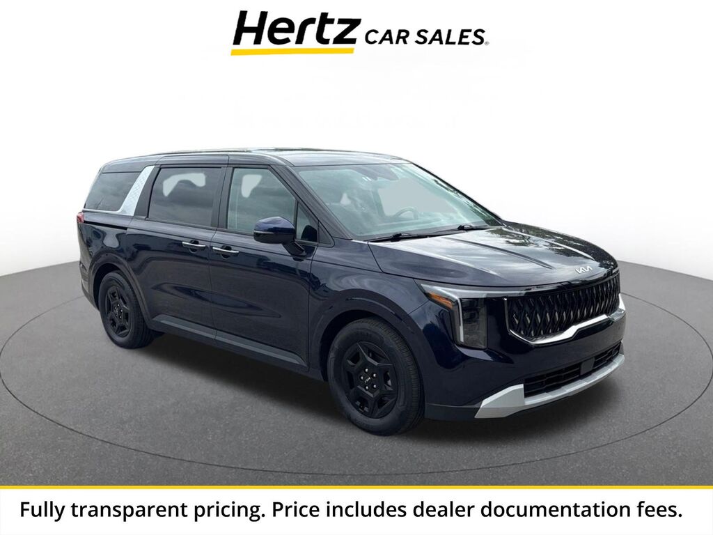 2026 Kia Carnival LXS — photo 1 of 1