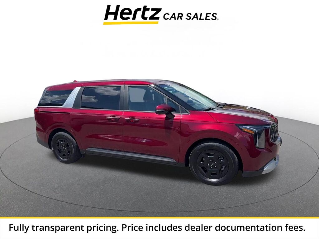 2026 Kia Carnival LXS — photo 1 of 1
