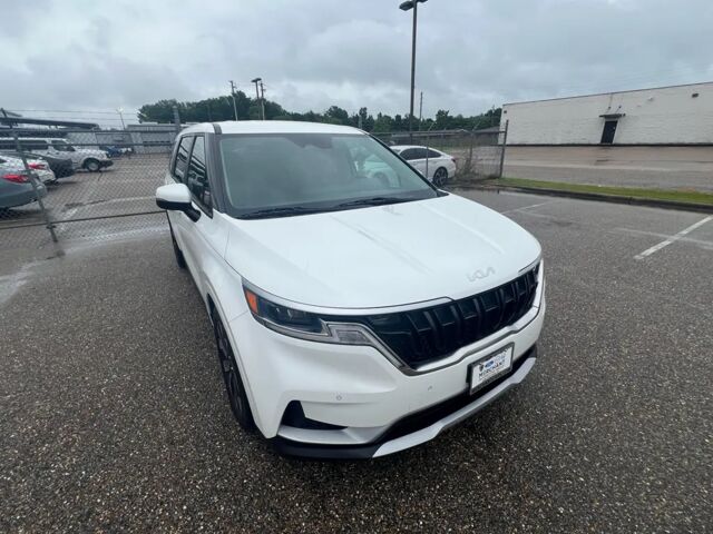 2023 Kia Carnival EX