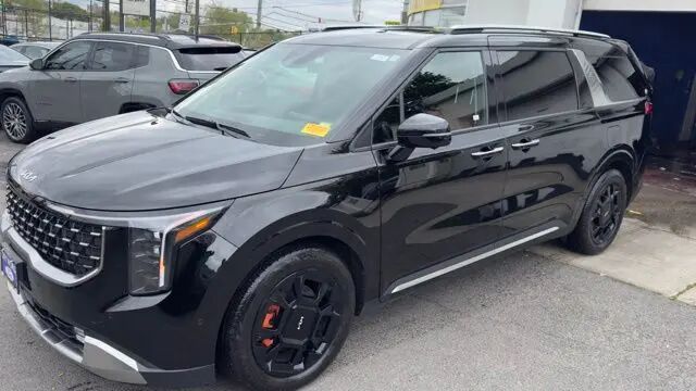 2026 Kia Carnival SX