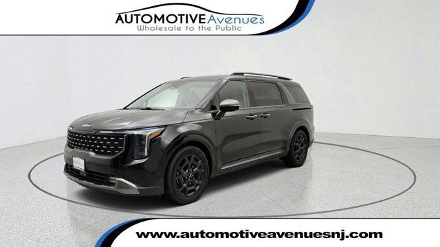 2025 Kia Carnival SX