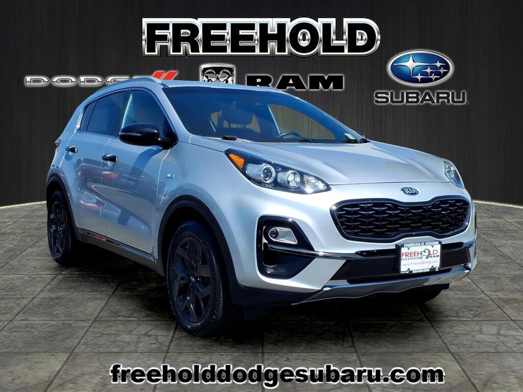 2021 Kia Sportage S — photo 1 of 13