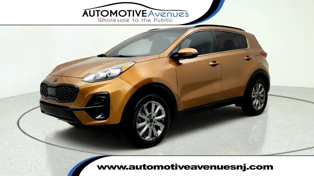 2021 Kia Sportage S — photo 1 of 13