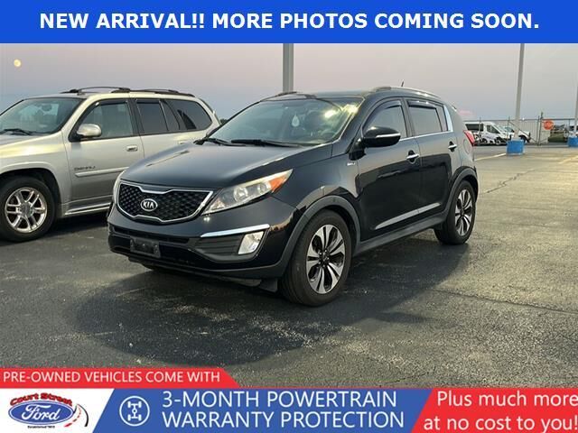 2011 Kia Sportage SX — photo 1 of 3