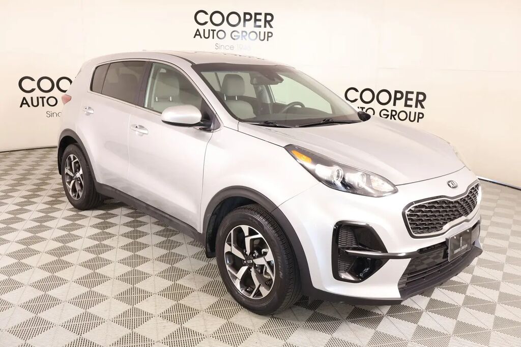 2022 Kia Sportage LX — photo 1 of 13