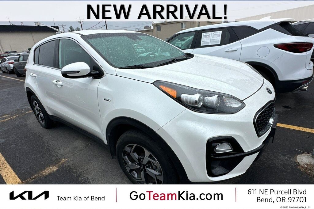 2021 Kia Sportage LX — photo 1 of 3