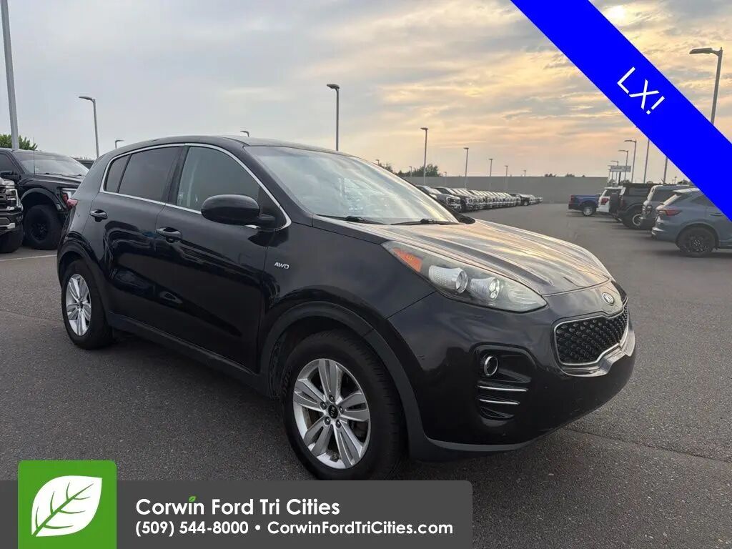 2018 Kia Sportage LX — photo 1 of 11