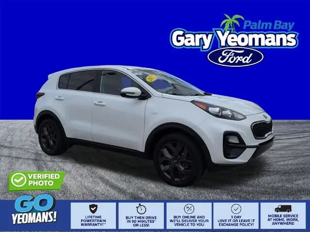 2022 Kia Sportage LX — photo 1 of 13