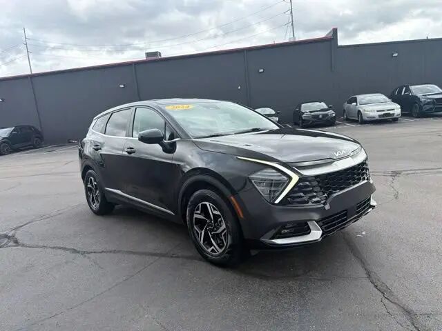 2024 Kia Sportage LX — photo 1 of 1