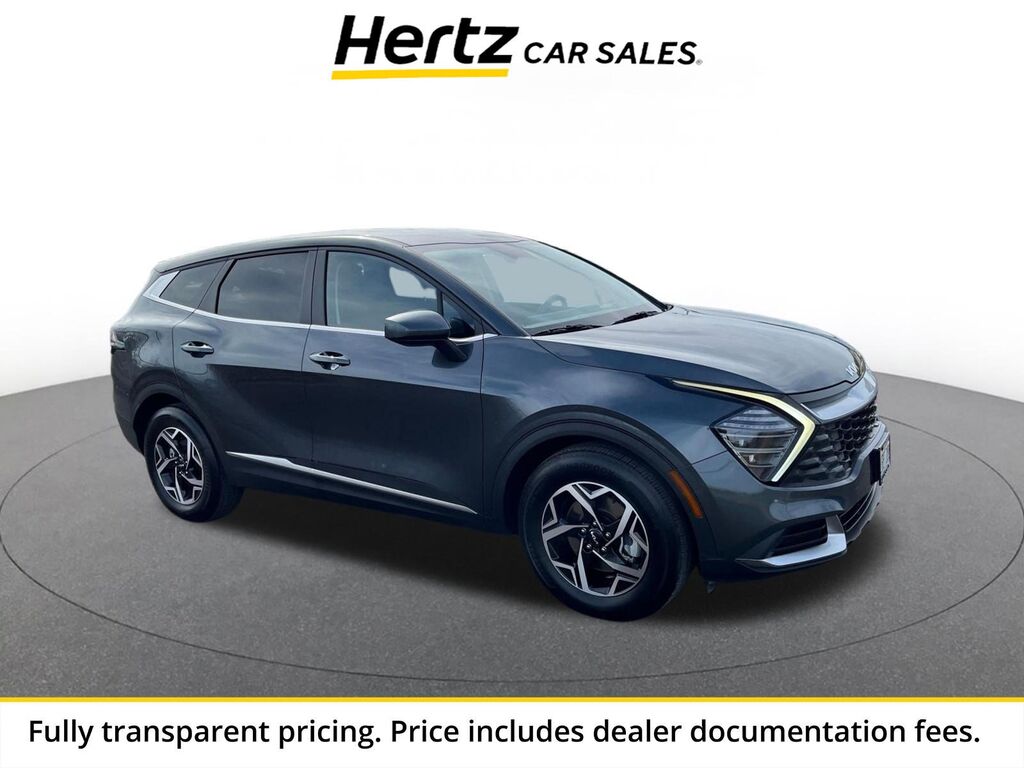 2025 Kia Sportage LX — photo 1 of 11